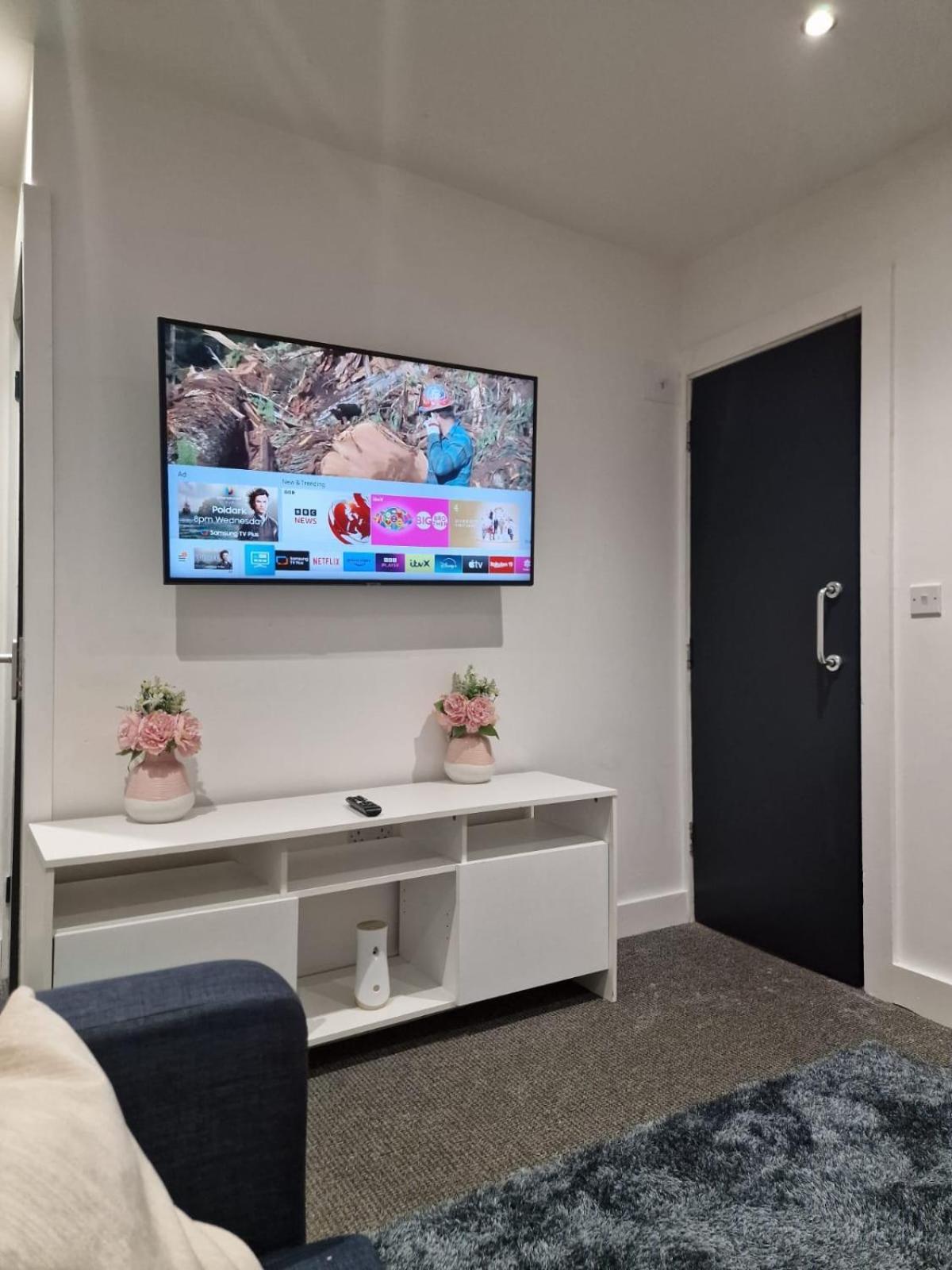 Luxury House In Kensington For 21 Guests Apartment Liverpool