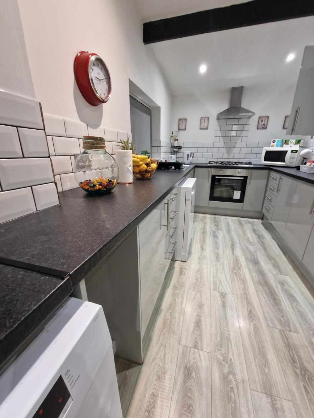 Luxury House In Kensington For 21 Guests Apartment *
