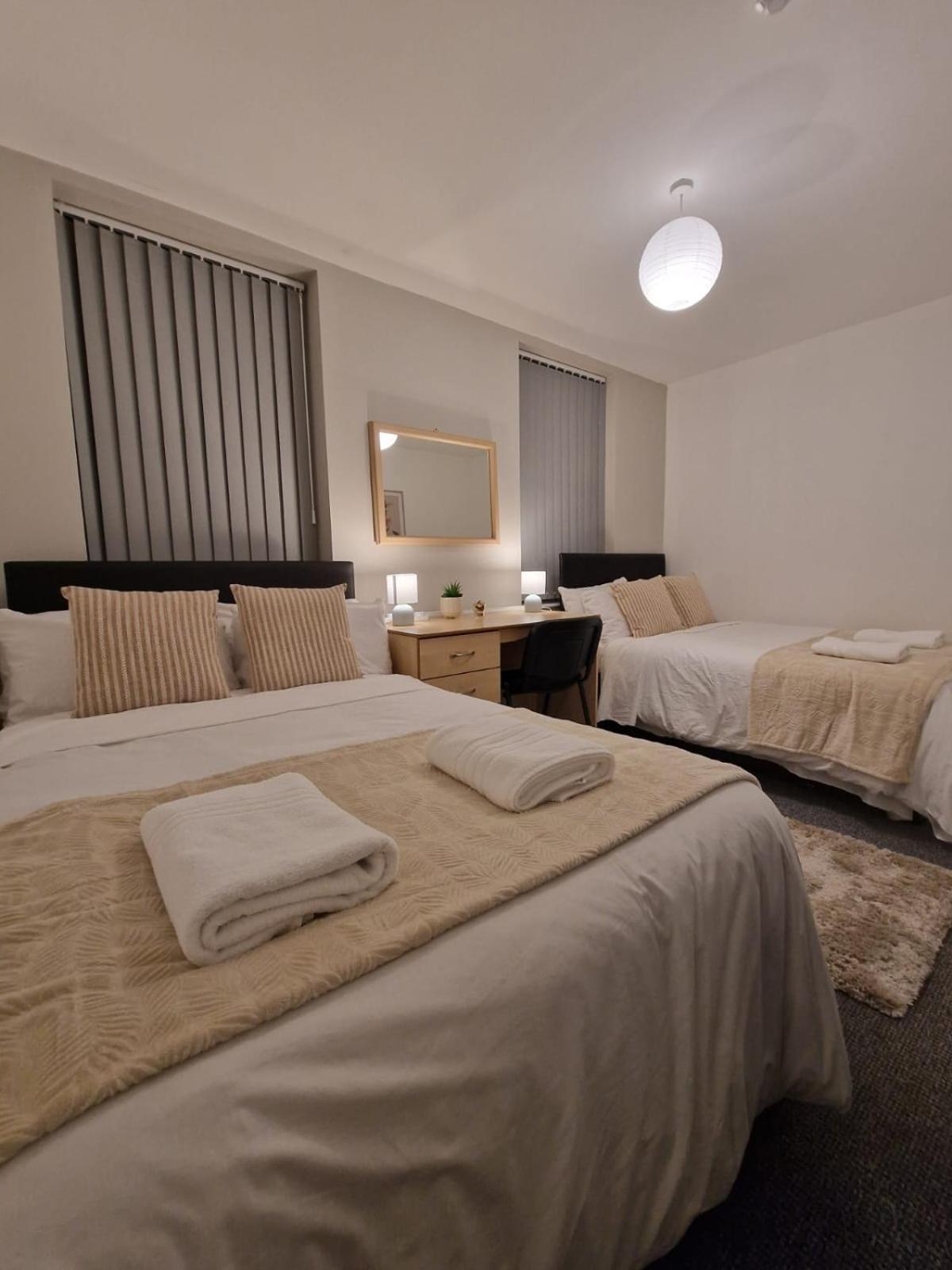 Apartment Luxury House In Kensington For 21 Guests